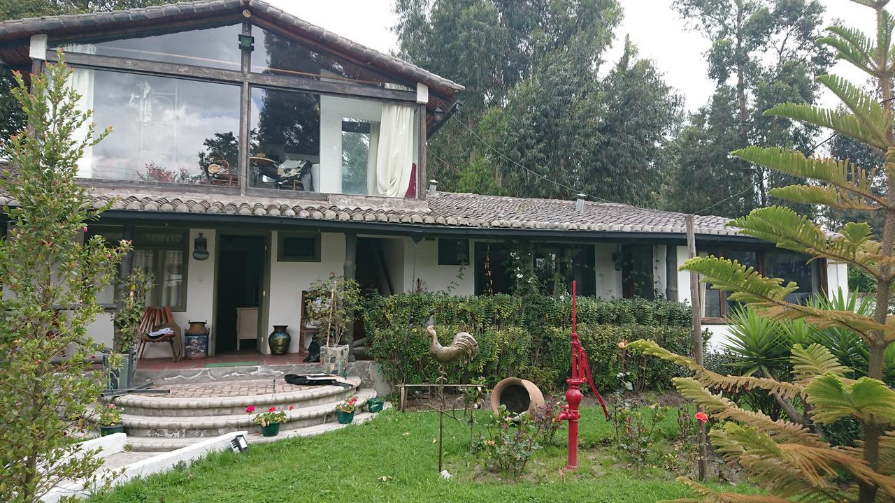 Villa Mimi Отавало Екстер'єр фото