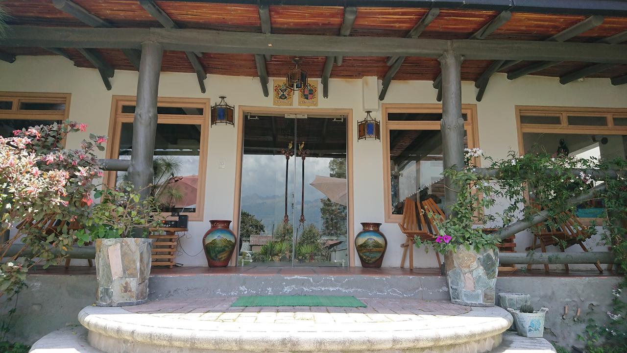 Villa Mimi Отавало Екстер'єр фото